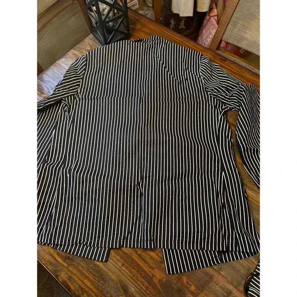 Spirit Halloween Gangster Costume XL Pinstripe Suit Jacket Pants Tie 1920s Mens - Picture 6 of 13
